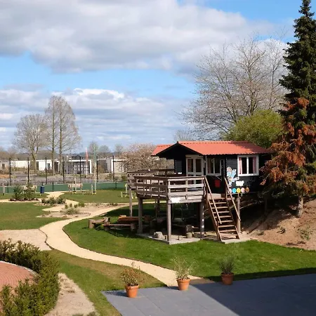 Marina Strandbad Wasserwelt Haus Nr 32 * Olburgen